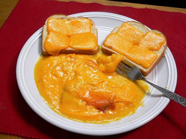 Do u like cheese on ure eggs?