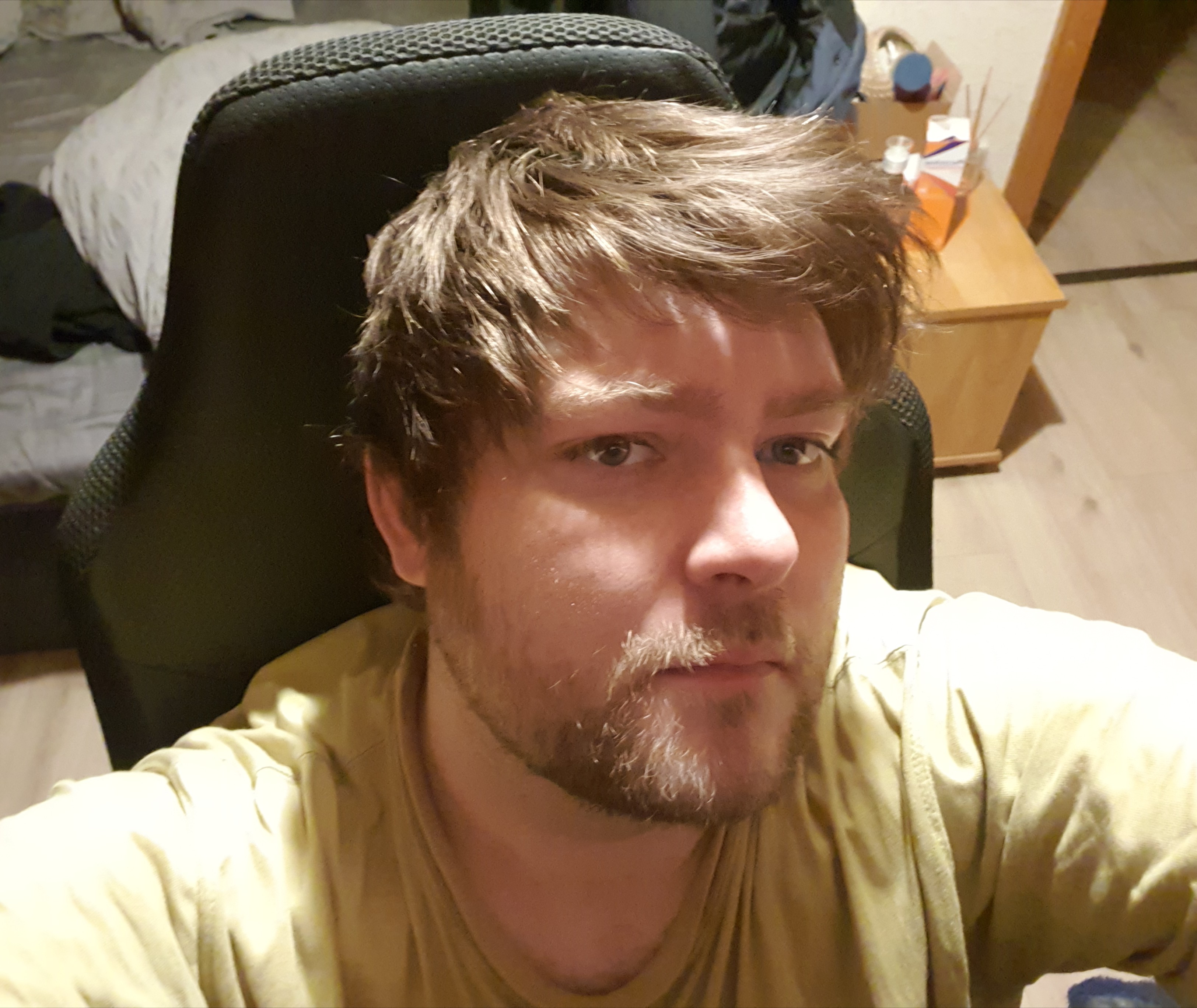 pls subscrib to my onlyfans so i can finance my alcoholism