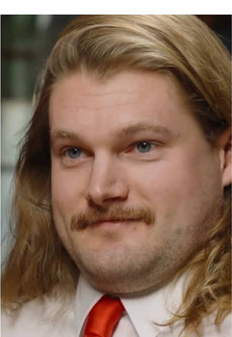 How do you hit your vape? Would you say from the back?