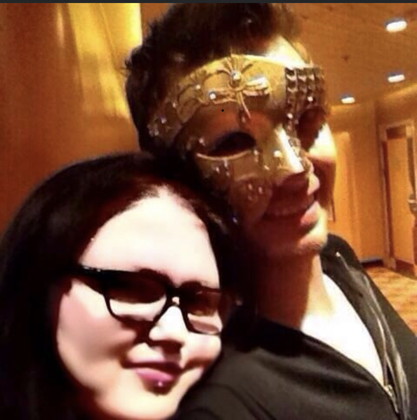 why does julie look like the moon from courage the cowardly dog