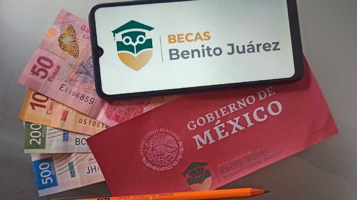 Hola! I'll keep it short and dulce today. Your Spanish word is beca.